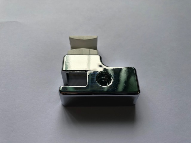 Plastične komponente 20