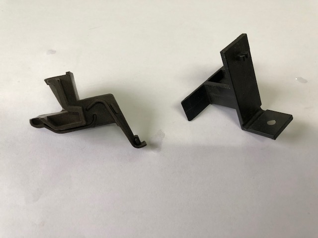 Plastične komponente 23