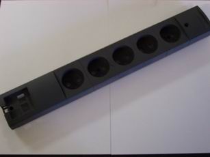 Plastične komponente 6